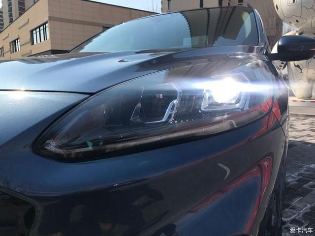 2.0T+四驱，20多万提车福特锐际ST，车主：比RAV4性价比高！