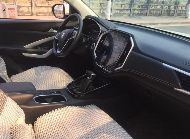 7万提一辆7座SUV，开2000KM后，发现好开又好用，油耗低不是惊喜