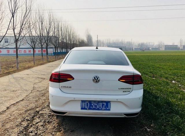 放弃卡罗拉双擎，车主15.4万提了大众凌渡，如今开了半年有话想说