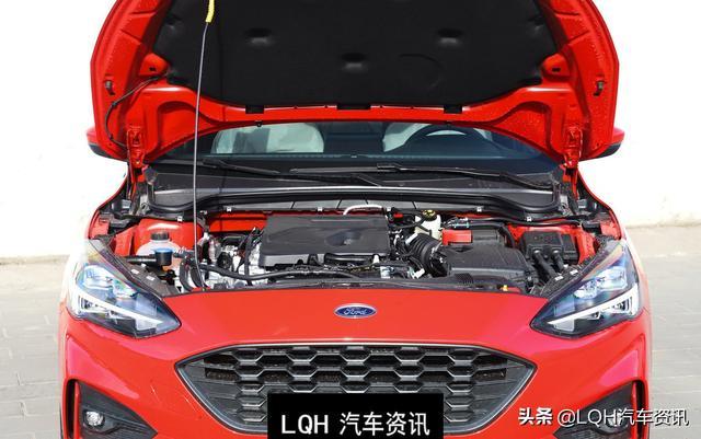 又一款居家“小青年”，采用1.5+8AT黄金组合，实测油耗才5.4L