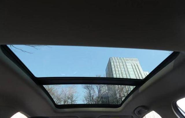 结婚半年提宝骏510，油耗4毛，保养才200多，老婆、丈母娘都满意