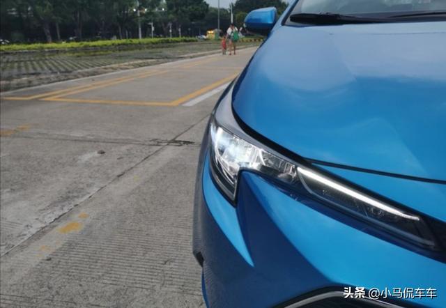 雷凌双擎提车记，平均油耗4升，分享真实提车价格和用车感受