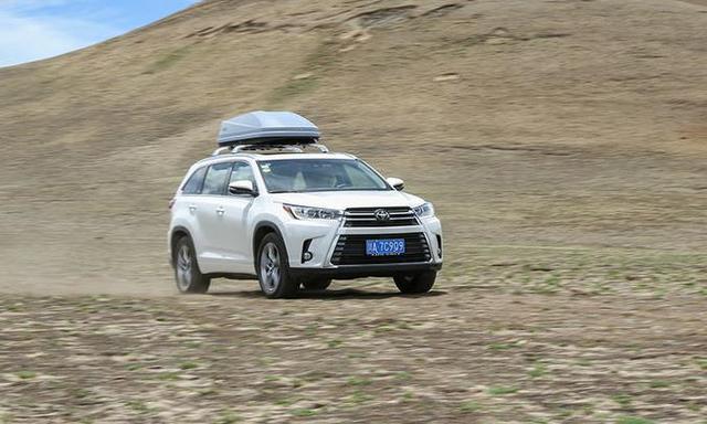 27.8万提了辆丰田汉兰达，开了8720km后，车主：我只想说一句话