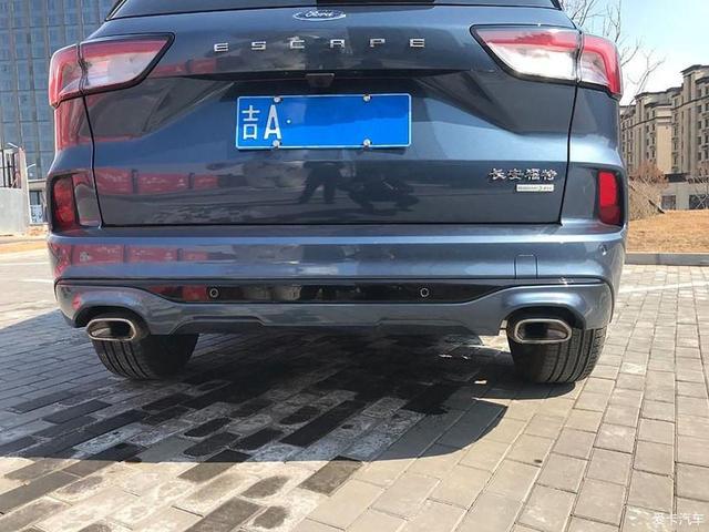 2.0T+四驱，20多万提车福特锐际ST，车主：比RAV4性价比高！