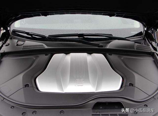 国产版“奥迪Q5L”来袭！颜值赶超汉兰达，入门配四驱，5.3秒破百
