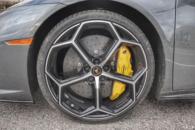 车友兰博基尼 Huracan EVO 提车作业