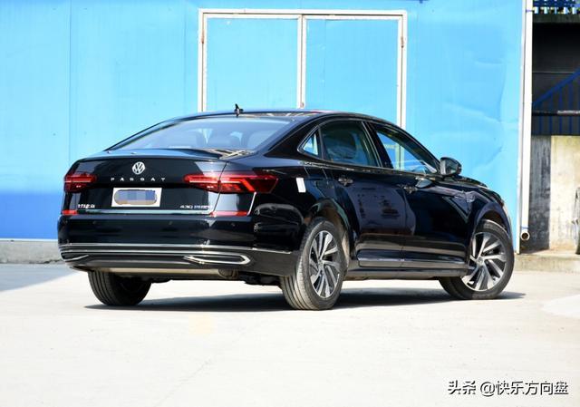 放弃奥迪A4L选择帕萨特混动，1.7万公里后车主这样说，算豪横吗？