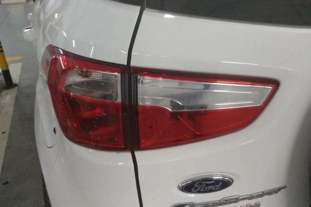 谁说女孩不能开SUV，翼搏两年用车满意