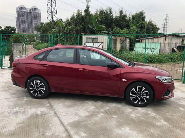 10万内的良心合资车？听一下女司机小静的1.3T科鲁泽用车感受