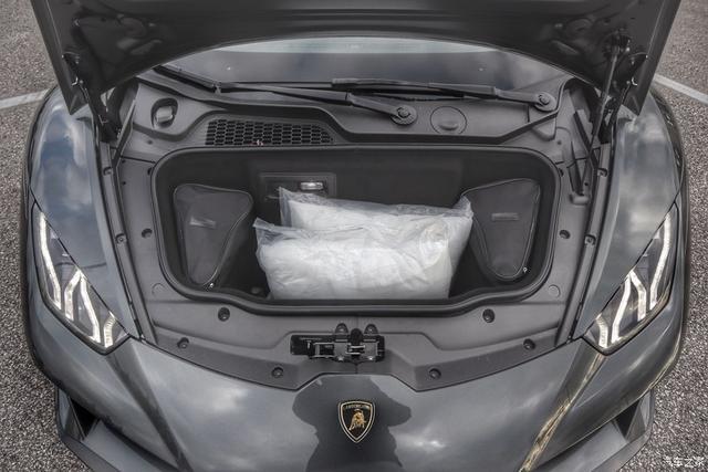 车友兰博基尼 Huracan EVO 提车作业