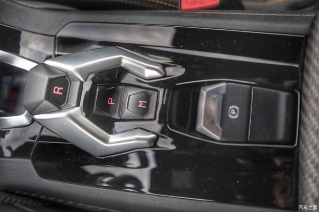 车友兰博基尼 Huracan EVO 提车作业
