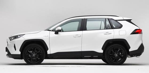 花253300元提一辆RAV4荣放贵吗？它比奇骏好吗？这篇文章给你答案