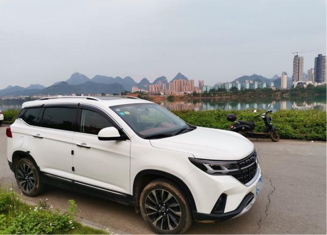 出于颜值和空间的考虑 放弃远景X6入手风行T5
