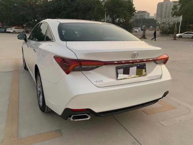 最终放弃了新能源车，买了亚洲龙