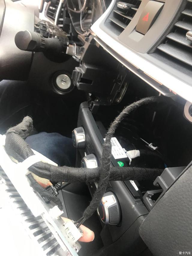 提车19款日产轩逸，1.6XE CVT舒适版！车主：油耗很满意！