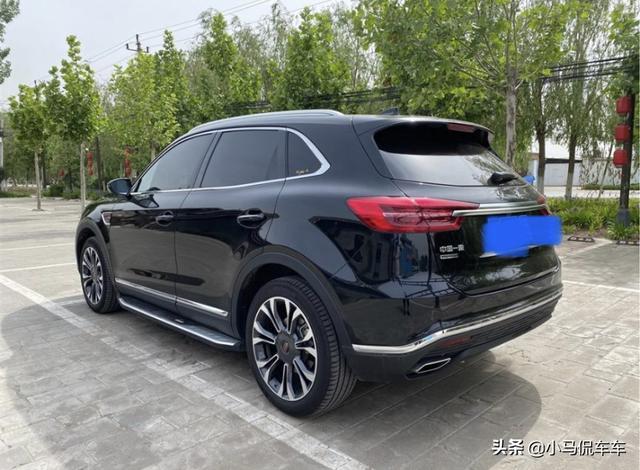 红旗HS5提车记，气场不输合资品牌，但优缺点分明，这价格如何