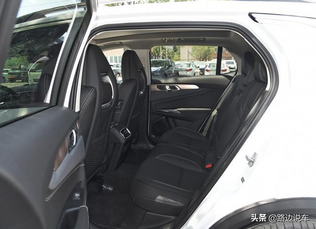 领克01提车1年多有什么满意和不满意？听听车主怎么说