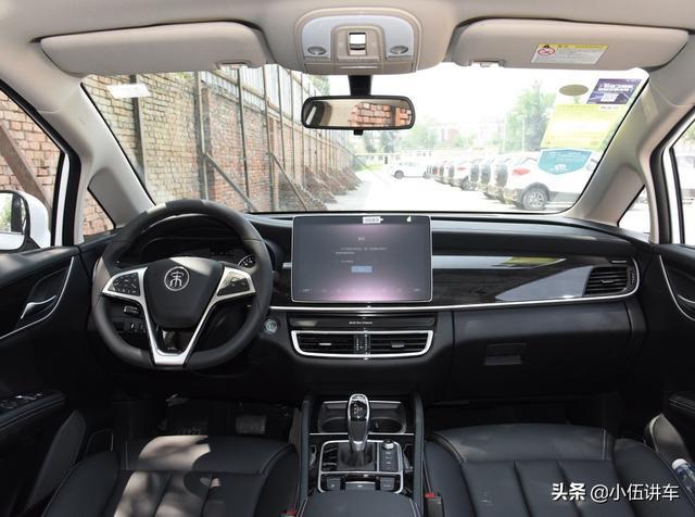 比亚迪又一“良心车”空间不输GL6，国六1.5T+远程启动，才8万起