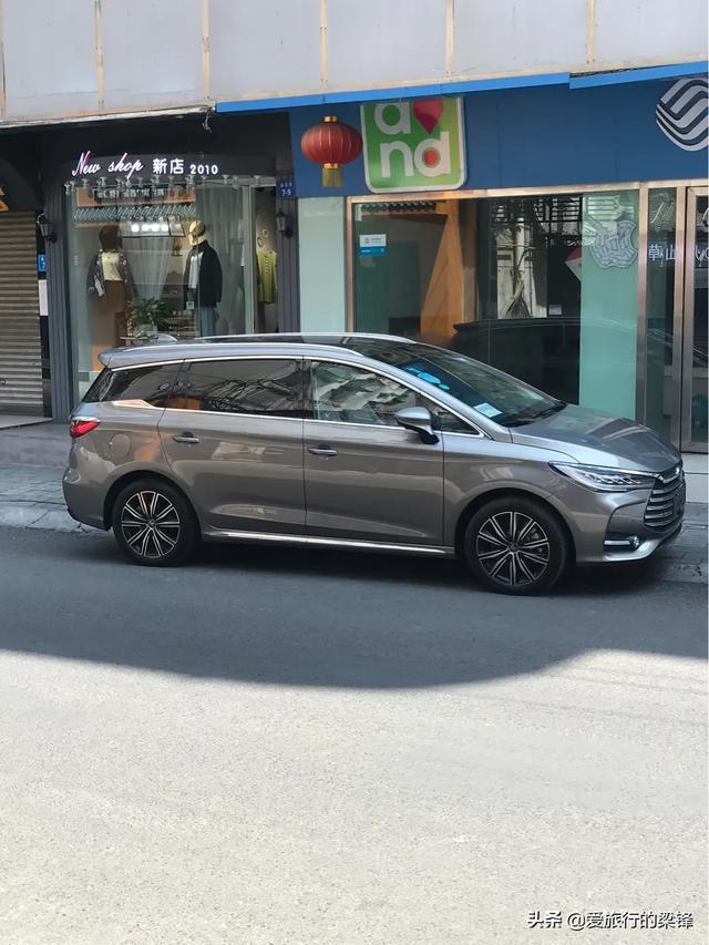 人生第七辆车比亚迪宋max DM，六辆比亚迪开启新人生提车一波三折
