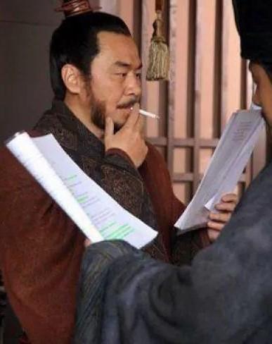 看着挺熟悉的，就是画风有点不一样