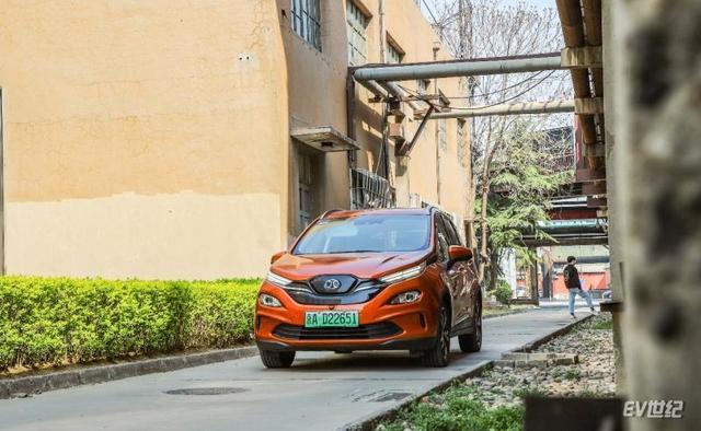 BEIJING-EX3用车感受：续航靠谱，功能实用