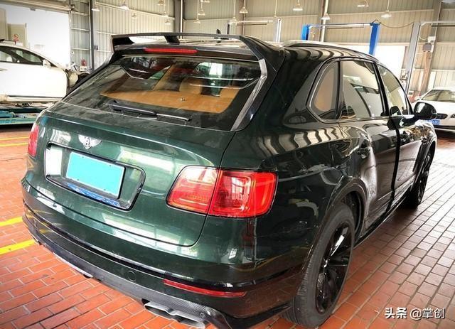店内改装进化宾利添越4.0v8限量版外观作业