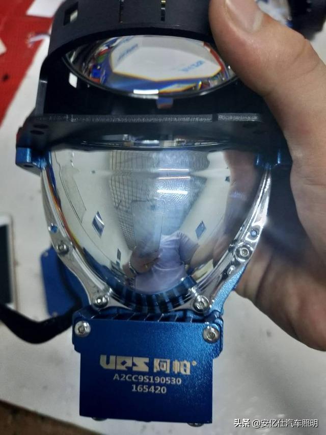 注意了！改灯这几点要牢记！缤越battle版改阿帕V5 LED双光透镜