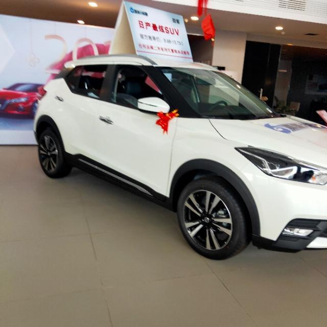 经典轩逸和劲客