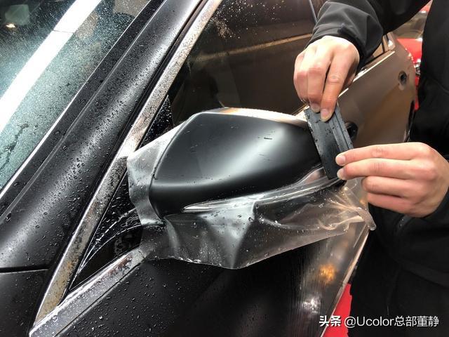 黑色的奔驰E300有了亚光膜的加持 一出场就惊艳四座