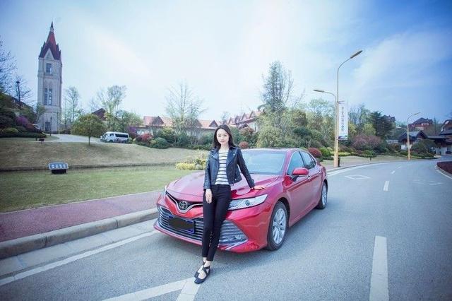 踏实稳重 一言不合就实拍凯美瑞