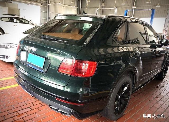 店内改装进化宾利添越4.0v8限量版外观作业