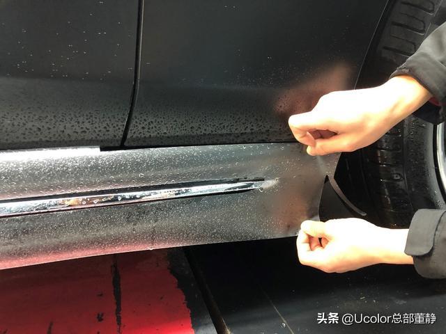 黑色的奔驰E300有了亚光膜的加持 一出场就惊艳四座