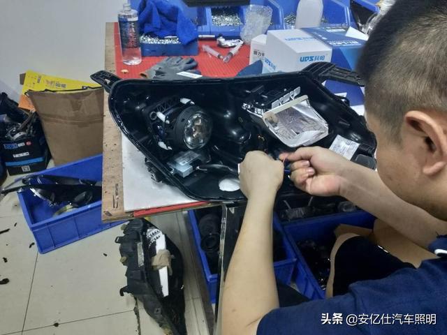 注意了！改灯这几点要牢记！缤越battle版改阿帕V5 LED双光透镜