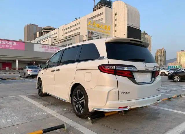 全新本田奥德赛提车，油耗8升。七座大空间比雅阁给力