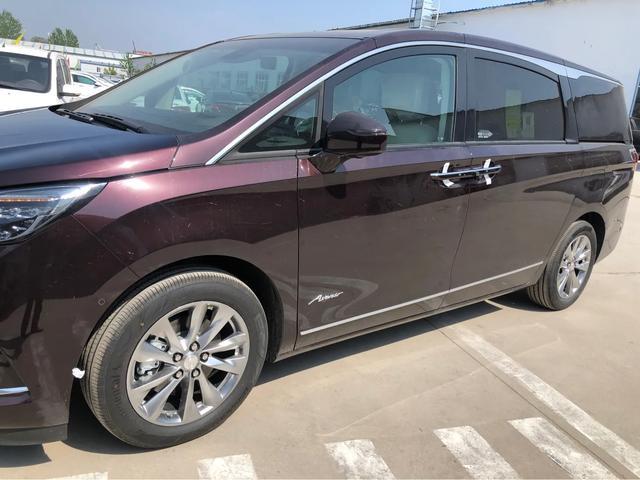 努力努力换新车。