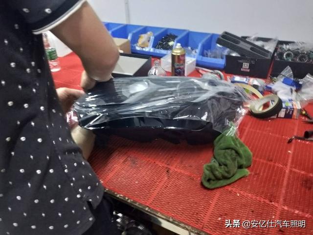 注意了！改灯这几点要牢记！缤越battle版改阿帕V5 LED双光透镜