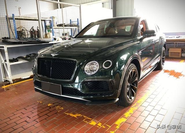 店内改装进化宾利添越4.0v8限量版外观作业