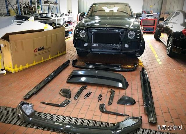 店内改装进化宾利添越4.0v8限量版外观作业