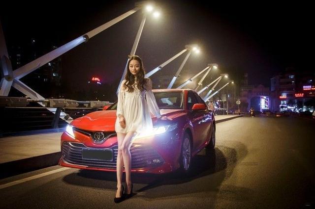 踏实稳重 一言不合就实拍凯美瑞