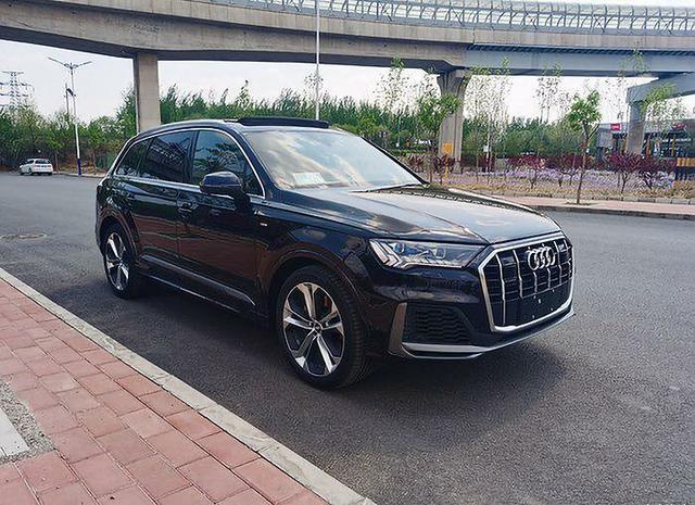 落地77万提了辆奥迪Q7，用车5个月后，车主直白地谈了用车体验