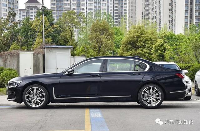 宝马7系740Li奢华型提车历史，大家说下我的费用值吗？