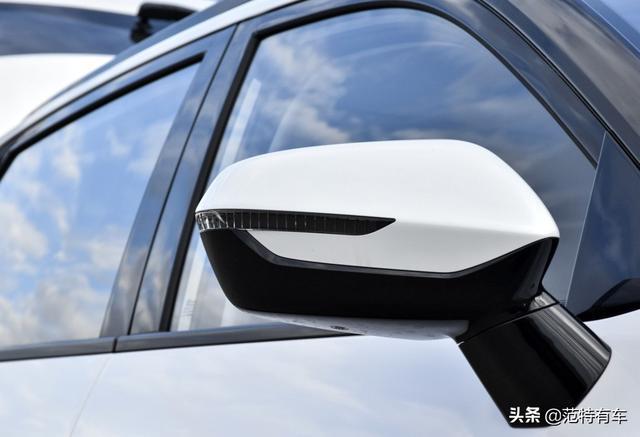 同事新提“网红车”RS-3，概念车外观个性足，顶配落地不到10万元