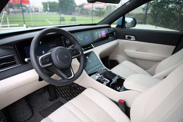 放弃宝马X5凯迪拉克XT6，终入手理想ONE，6000km小结：移动头等舱