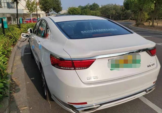 新能源汽车选择哪款好？博瑞新能源这款车如何？听听车主的分析