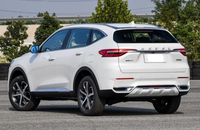 又一“中国制造”崛起，销量力压丰田RAV4，仅10万一箱油800公里