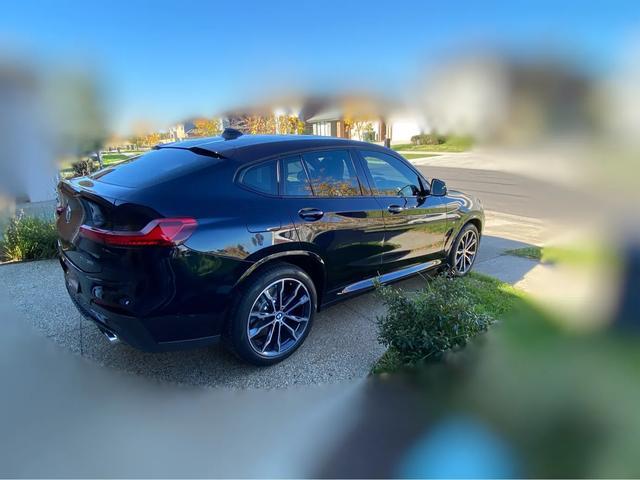 宝马X4 XDrive 30i 墨尔本提车作业