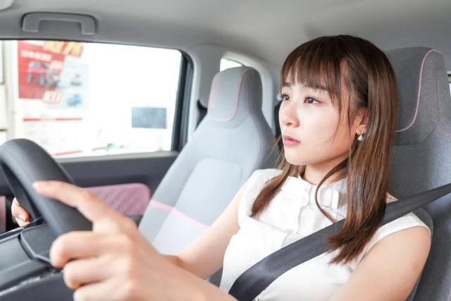 车主故事 90后的老婆为什么会订一辆新宝骏E300