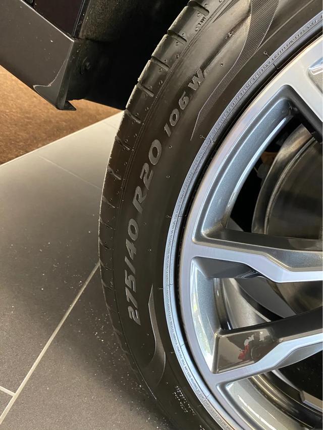 宝马X4 XDrive 30i 墨尔本提车作业