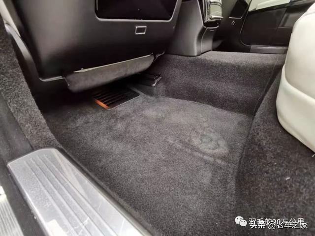 你想要的内装奢华，这台奔驰都给你，十年老S500内饰大重建