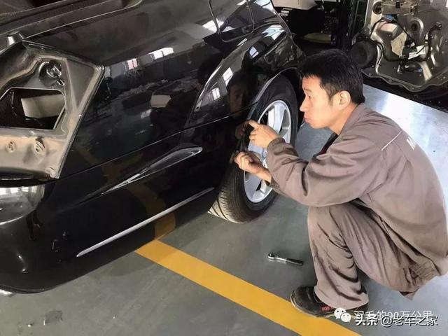 你想要的内装奢华，这台奔驰都给你，十年老S500内饰大重建
